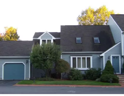 Easton, MA 02375,16 Indian Cove Way #16