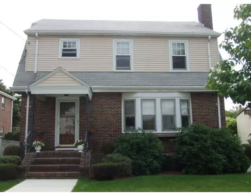 164 Linwood Ave, Newton, MA 02460