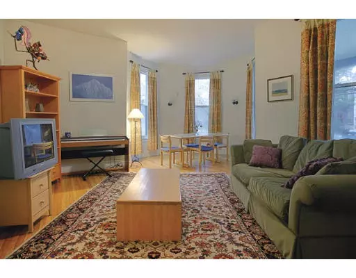 Brookline, MA 02445,78 Cypress Street #2