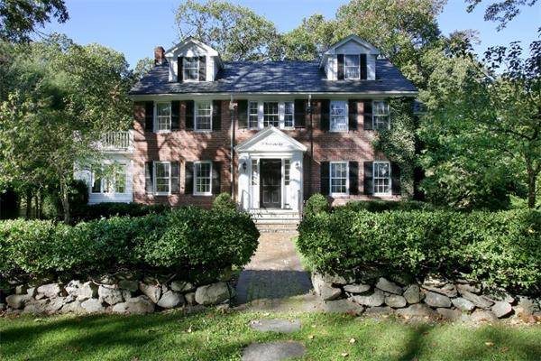 21 Rockridge Road, Wellesley, MA 02481