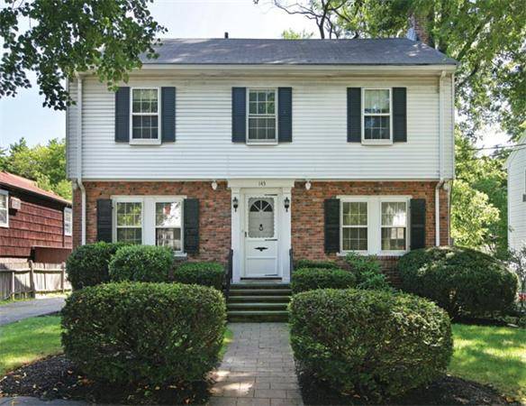 145 Bonad Rd, Brookline, MA 02467