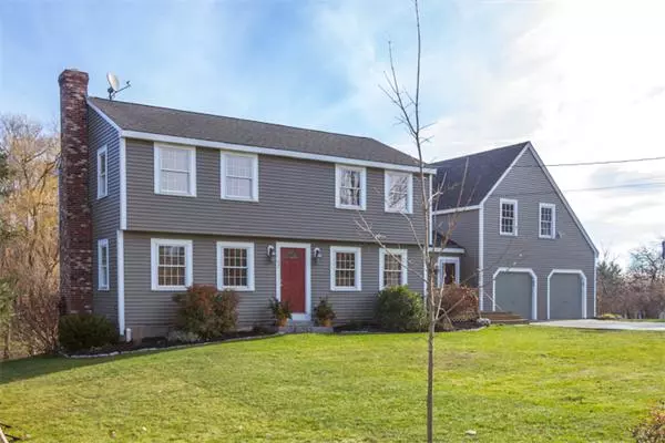 52 Chestnut Hill Rd, Groton, MA 01450