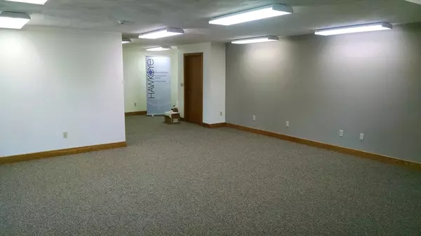 Stow, MA 01775,636 Great Road