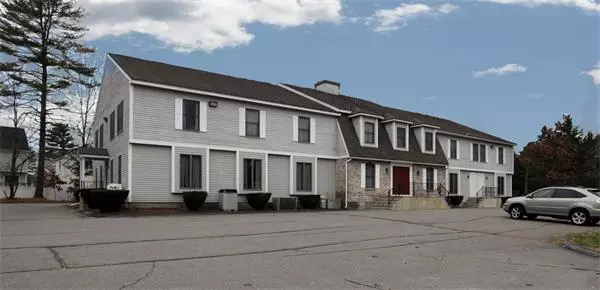 Stow, MA 01775,636 Great Road