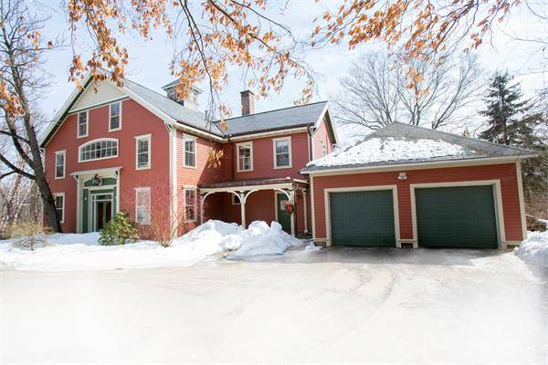 47 Longfellow Rd, Wellesley, MA 02481