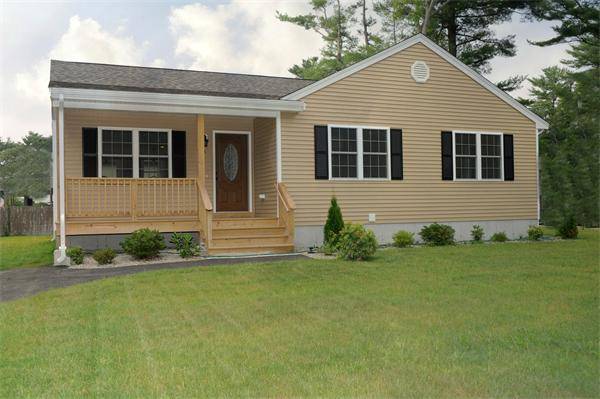 9 Eighth Ave, Wareham, MA 02571