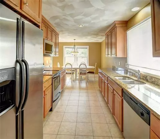 Saugus, MA 01906,4 Mount Pleasant Street