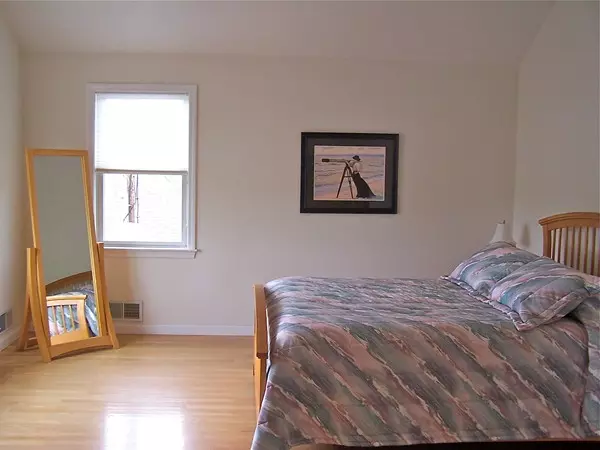 Seabrook, NH 03874,376 Ocean Blvd