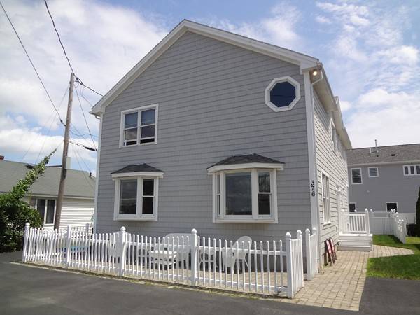 376 Ocean Blvd, Seabrook, NH 03874