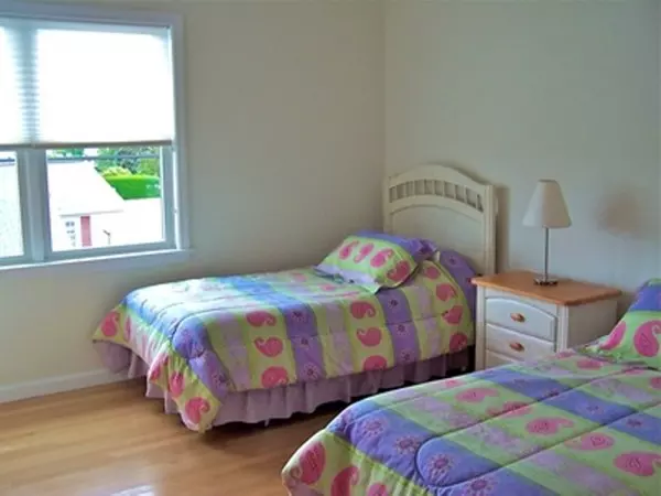 Seabrook, NH 03874,376 Ocean Blvd