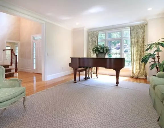 Lincoln, MA 01773,11 Stratford Way