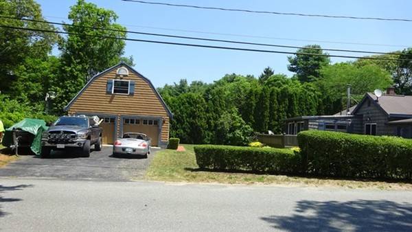 Wareham, MA 02532,21 Cahoon Rd
