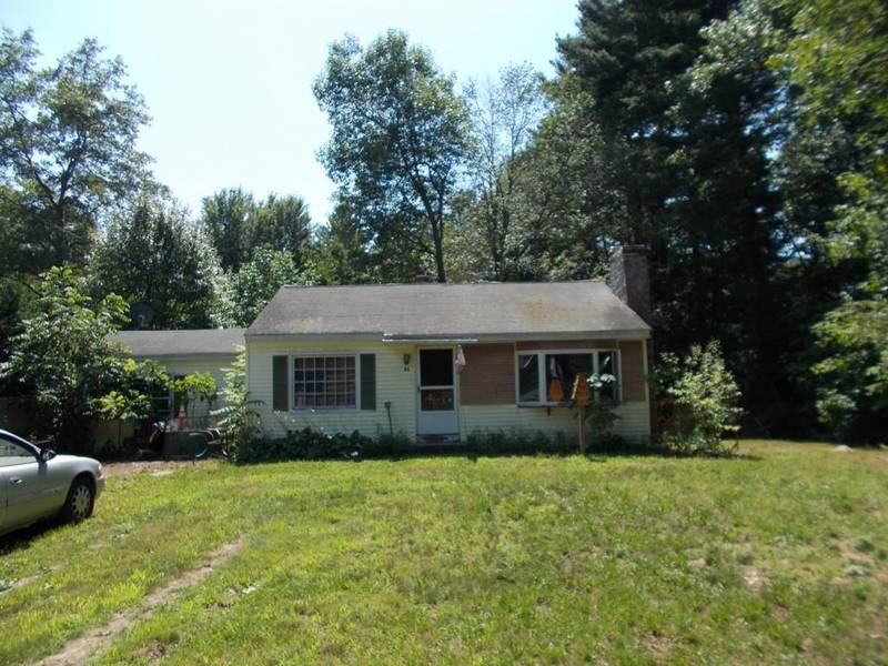 86 Batchelor Street, Granby, MA 01033