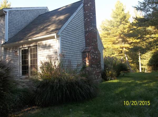 Duxbury, MA 02332,31 Forest St