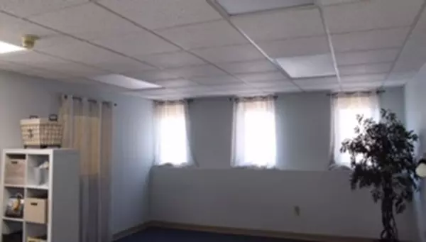 Plainville, MA 02762,6 Wilkins Dr #102