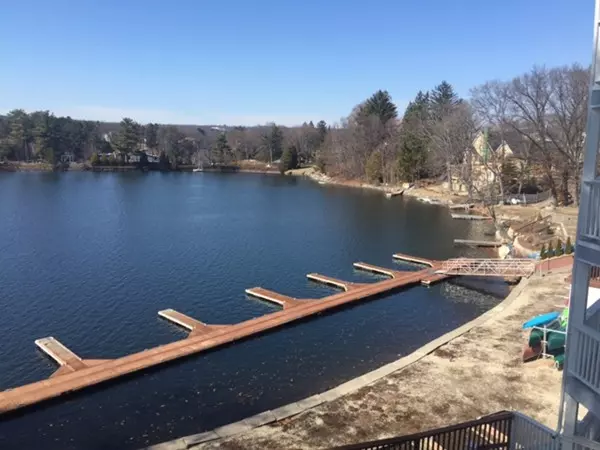 Shrewsbury, MA 01545,190 S Quinsigamond Ave #102