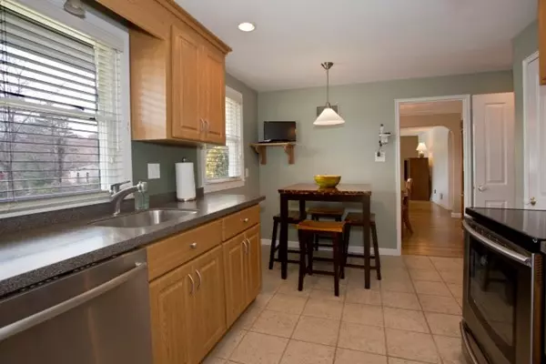 Lynnfield, MA 01940,23 Trickett Rd