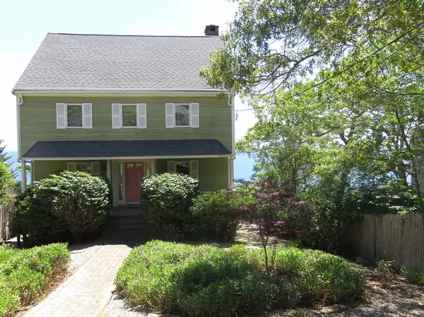 128 Shore Dr., Plymouth, MA 02360