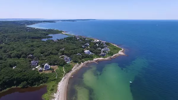 Falmouth, MA 02540,229 Sippewissett Road