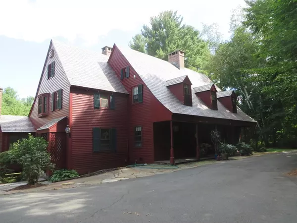 Greenfield, MA 01301,27 George Street