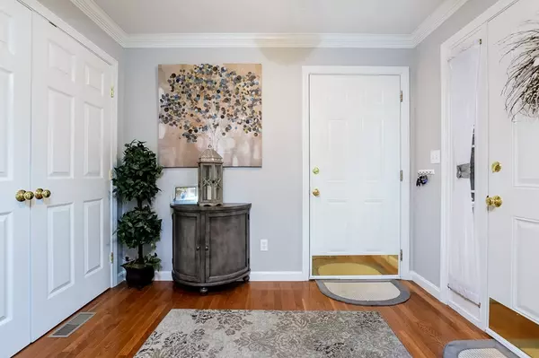 Abington, MA 02351,208 Rembrandt Way #208