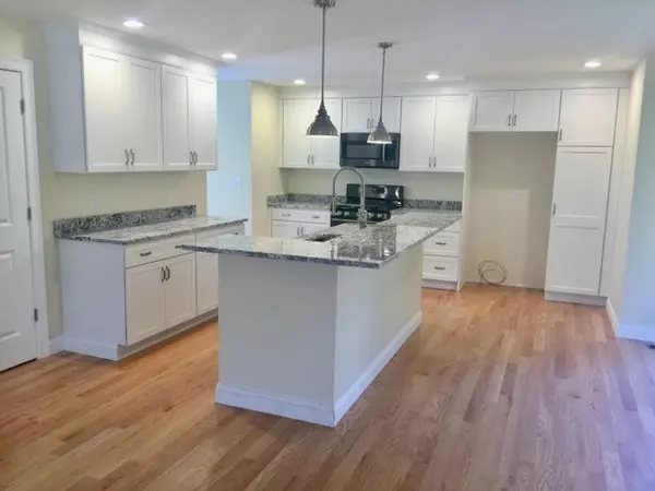 Hanover, MA 02339,3 Tolman Road