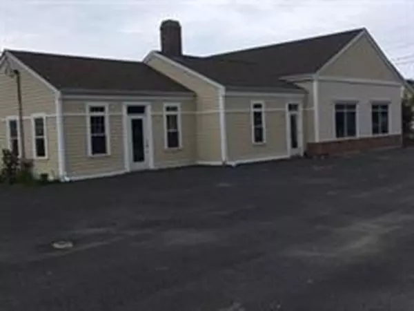 Wareham, MA 02571,377-381 Main St