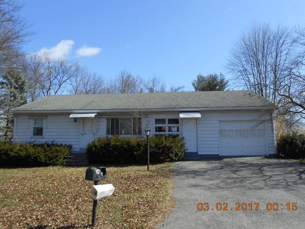 24 Orange St, West Springfield, MA 01089