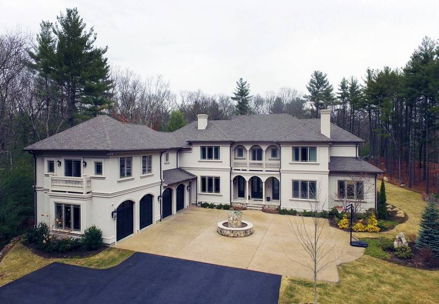 16 Pettees Pond Lane, Westwood, MA 02090