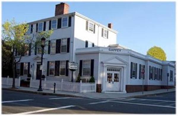 43 High St, Medford, MA 02155