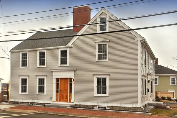 262 Merrimac Street #3, Newburyport, MA 01950