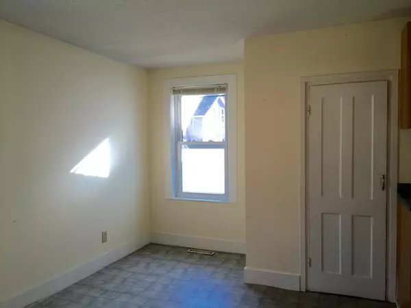 Huntington, MA 01050,12 Upper Russell Rd