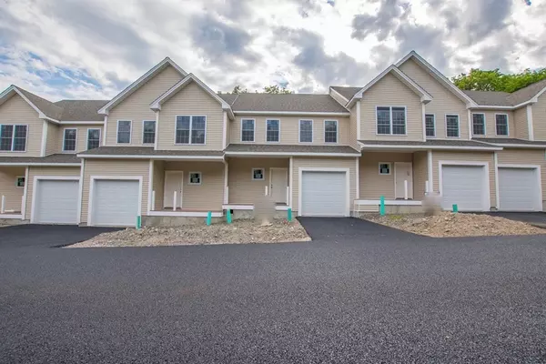 North Attleboro, MA 02760,58 Reed Avenue #11