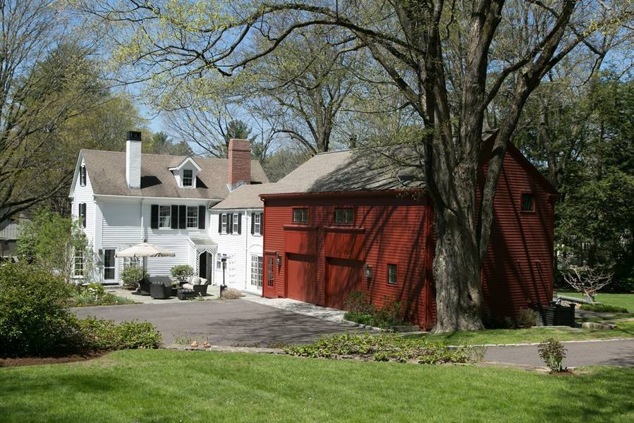 98 Monument Street, Concord, MA 01742