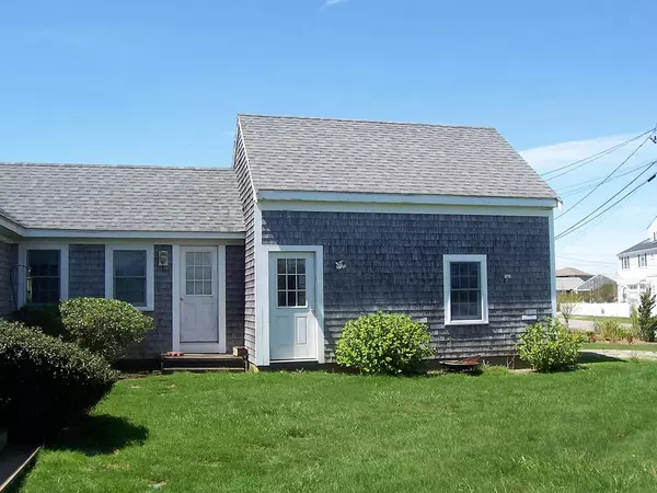 Falmouth, MA 02540,121 Surf Dr