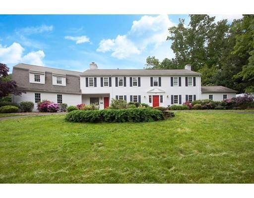 38 Twinbrook Circle, Longmeadow, MA 01106