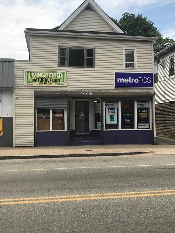 574 N Main St, Brockton, MA 02301