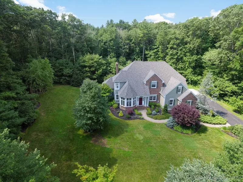 15 Morningside Circle, Boxford, MA 01921