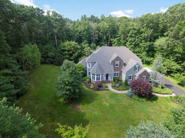 15 Morningside Circle, Boxford, MA 01921