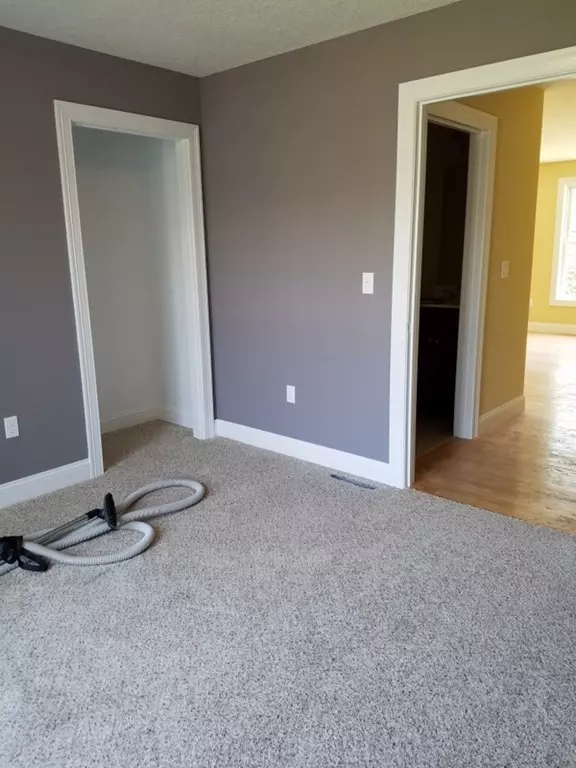 Ludlow, MA 01056,308 Miller St #50