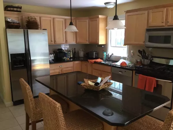 Mashpee, MA 02649,177 Quinaquisset Ave