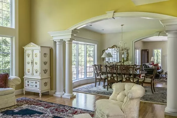 Sandwich, MA 02563,4 Sweet Fern Ln