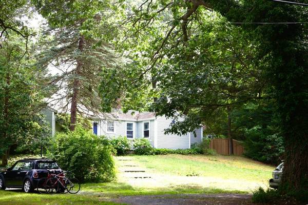 287 Surplus St, Duxbury, MA 02332