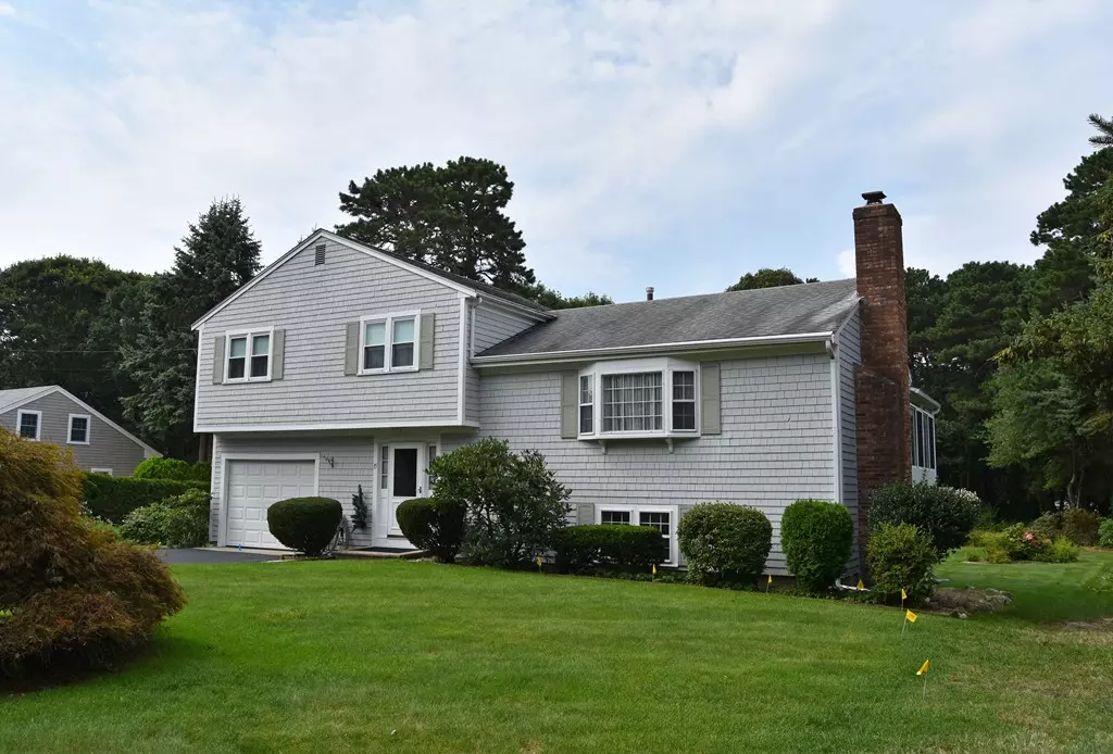 Yarmouth, MA 02673,15 Skyline Dr