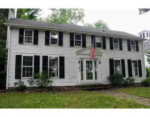 57 Cherry St, Wrentham, MA 02093