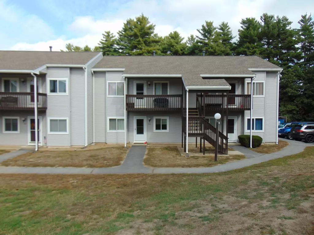 Raynham, MA 02767,311 Park Pl #311