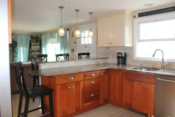 Marshfield, MA 02050,12 Massasoit Ave