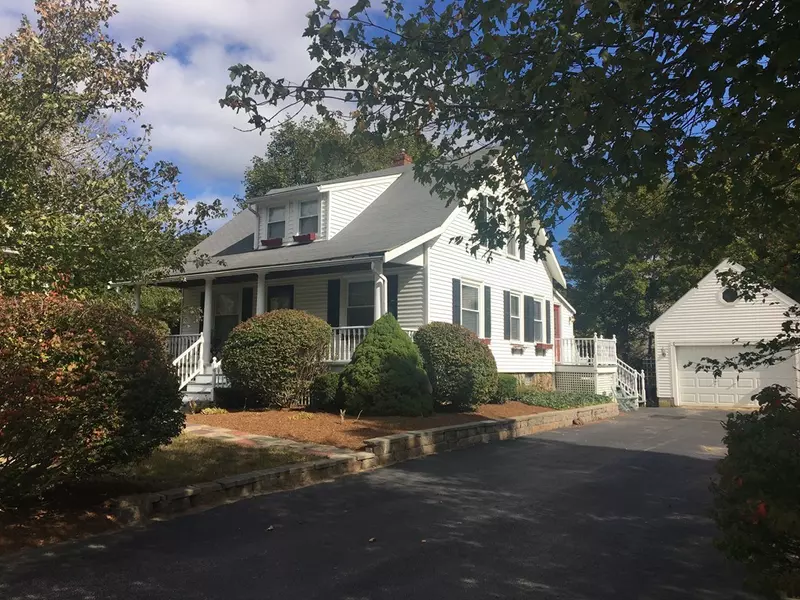 15 Pleasant Street, Hanson, MA 02341