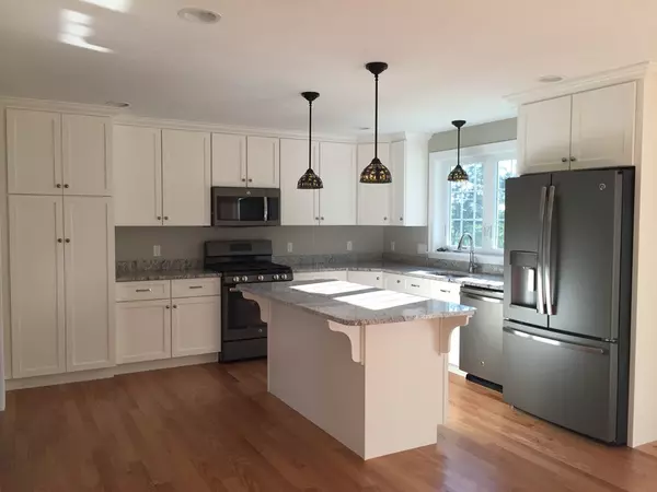 Holden, MA 01520,3 Sheys Lane