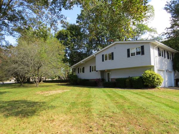 239 West Plain, Wayland, MA 01778